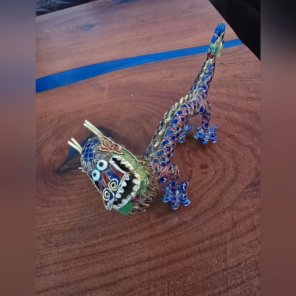 Decorative Blue and Red Cloisonné Dragon Figurine for Reptile Display